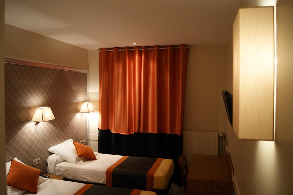 Hotel D'Amiens Paryż Zewnętrze zdjęcie